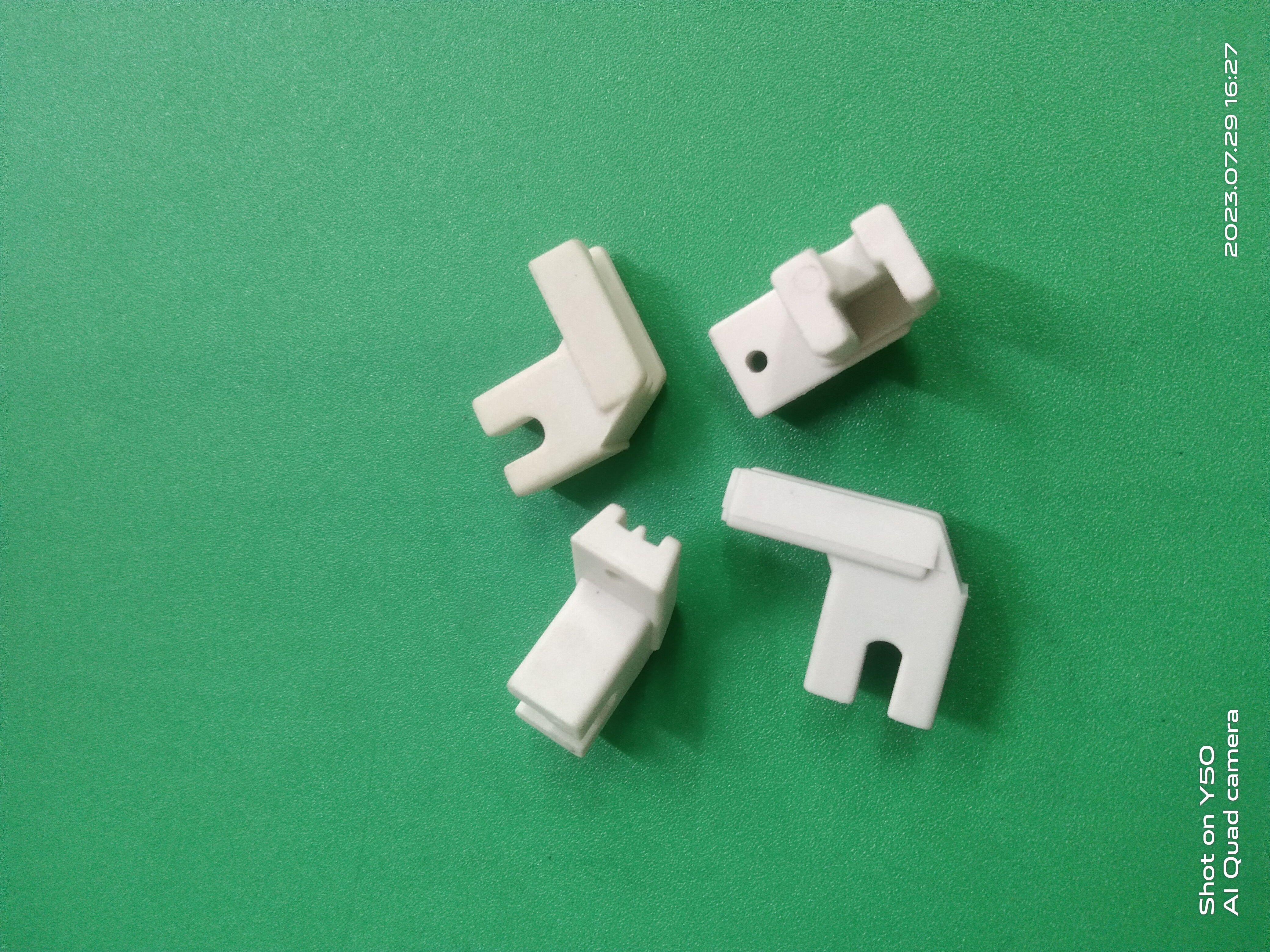 TAFLON HIDDEN ZIPPER GUIDE