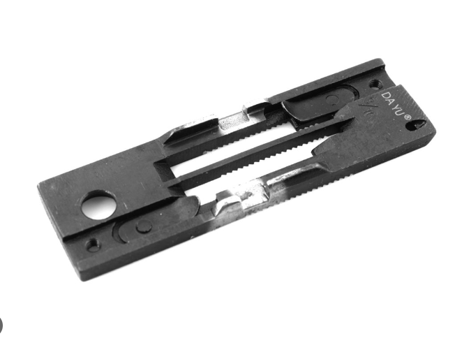 NEEDLE PLATE ASSEMBLY-3/16"