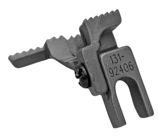 MAIN AUXILIARY FEED DOG