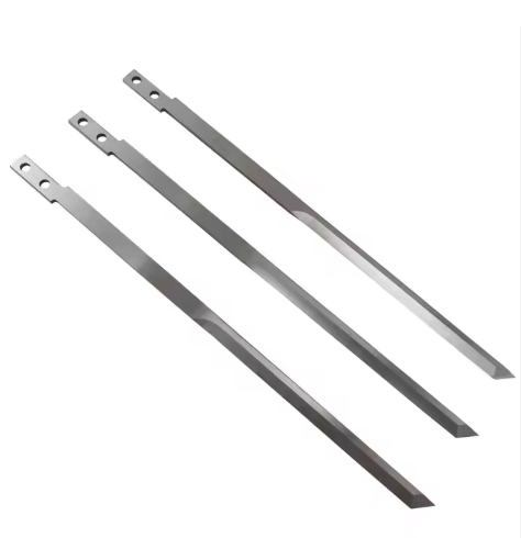 CLOTH CUTTING BLADE SUITABLE FOR BULLMER D8002